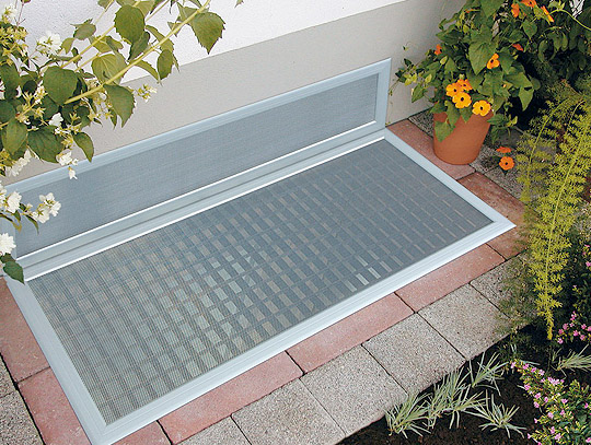 koenigsberger-insektenschutz-lichtschacht1